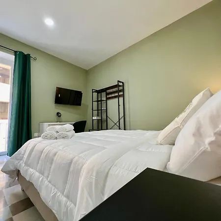 Turretta - Private With Ensuite Bathroom In Vittoriosa, Three Cities Casa de hóspedes 3*