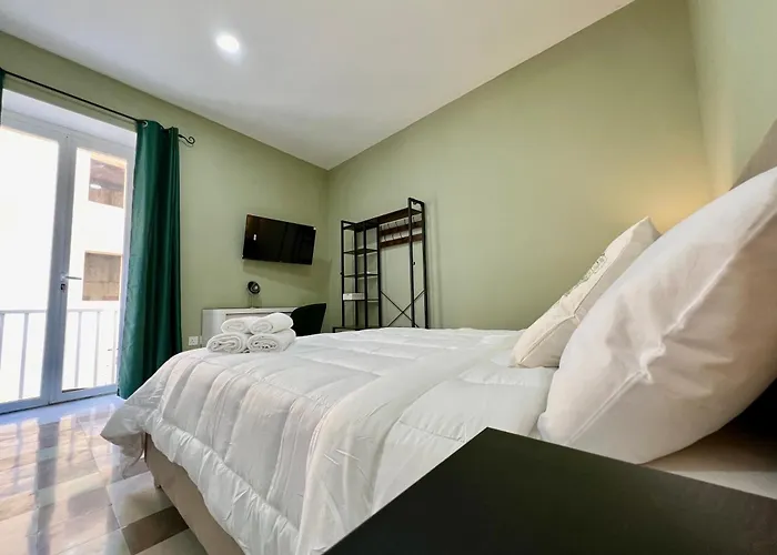 Turretta - Private With Ensuite Bathroom In Vittoriosa, Three Cities Casa de hóspedes 3*