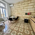 Maison d'hôtes Turretta - Private With Ensuite Bathroom In Vittoriosa, Three Cities Il-Birgu