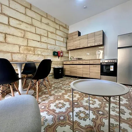 Turretta - Private With Ensuite Bathroom In Vittoriosa, Three Cities 3*