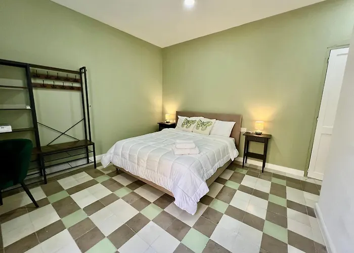 Turretta - Private With Ensuite Bathroom In Vittoriosa, Three Cities 3* Birgu