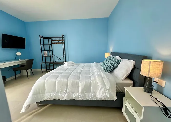 Pensiune Turretta - Private With Ensuite Bathroom In Vittoriosa, Three Cities Birgu